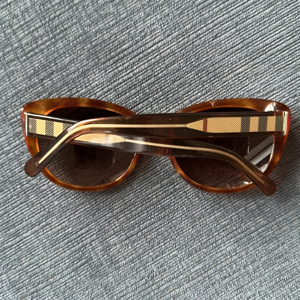 Burberry Brown Tortoiseshell Sunglasses - Picture 3 of 9